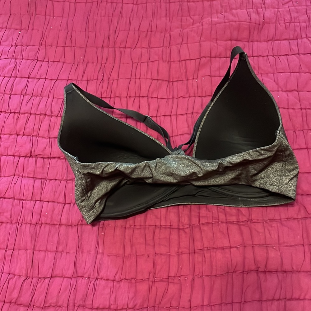 Bra - Picture 2 of 4